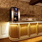 波拿巴特酒店 酒店