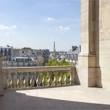 Bonaparte Paris