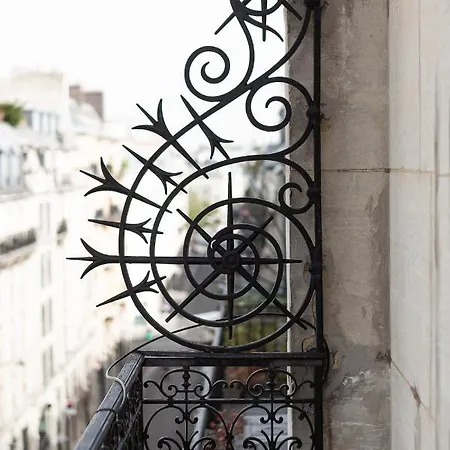 Bonaparte Hotel